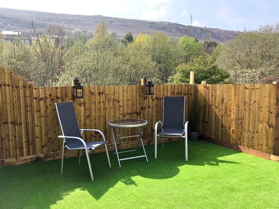 Rhondda Valleys With Breathtaking Riverside Views Llwynypia Exteriér fotografie