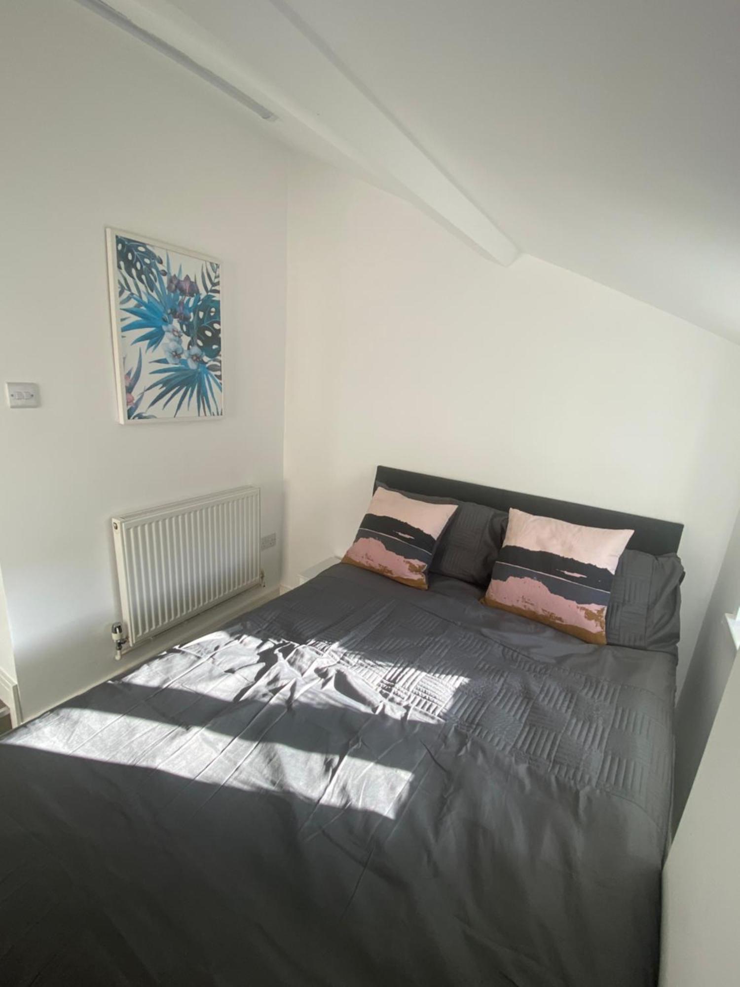 Rhondda Valleys With Breathtaking Riverside Views Llwynypia Exteriér fotografie